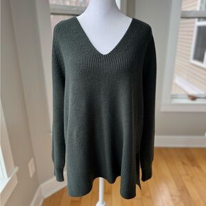 Athleta Dark Evergreen Ribbed Merino Wool Blend V Neck Tunic Sweater Size Small